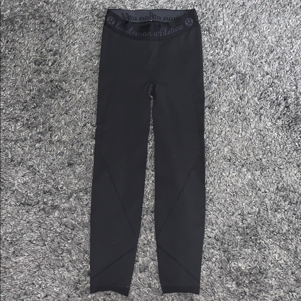 NWOT lululemon athletica Leggings Fun Detail